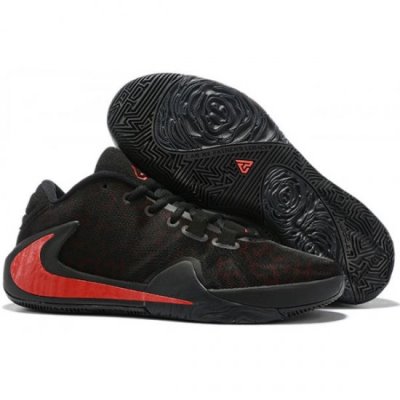 Nike Erkek Zoom Freak 1 Siyah / Kırmızı Basketbol Ayakkabısı Türkiye - MG13DP06